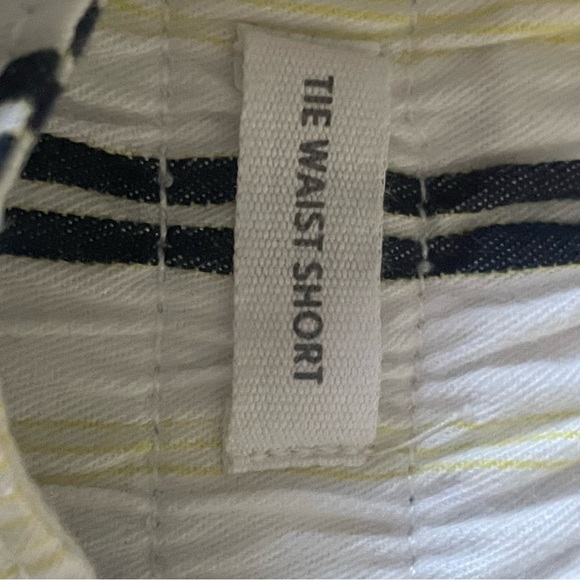 Loft Striped Women's The waist Shorts yellow/black/white with tie size 4 - Picture 6 of 8
